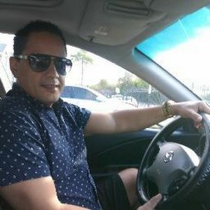 Meet your Posher, René